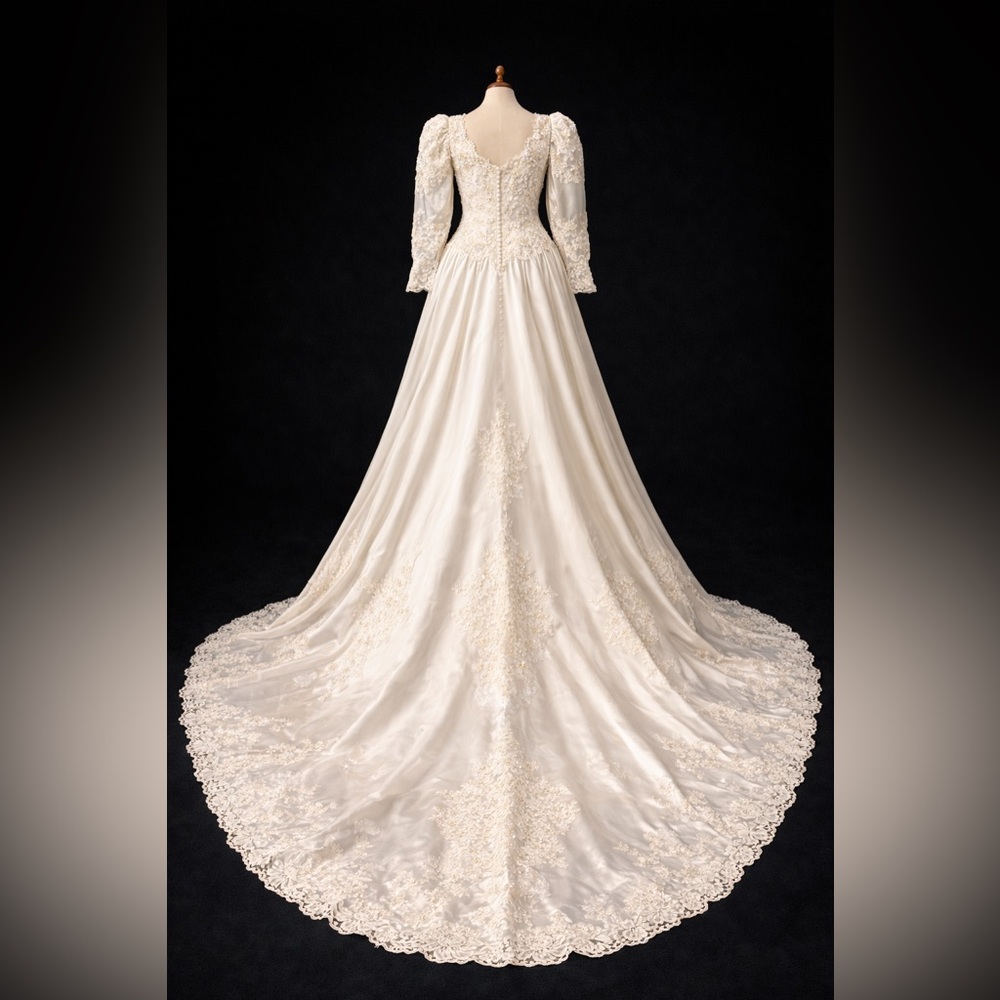 VTG Jasmine 90s Lace Satin Wedding Dress Long Sleeve Cathedral Train Size 14